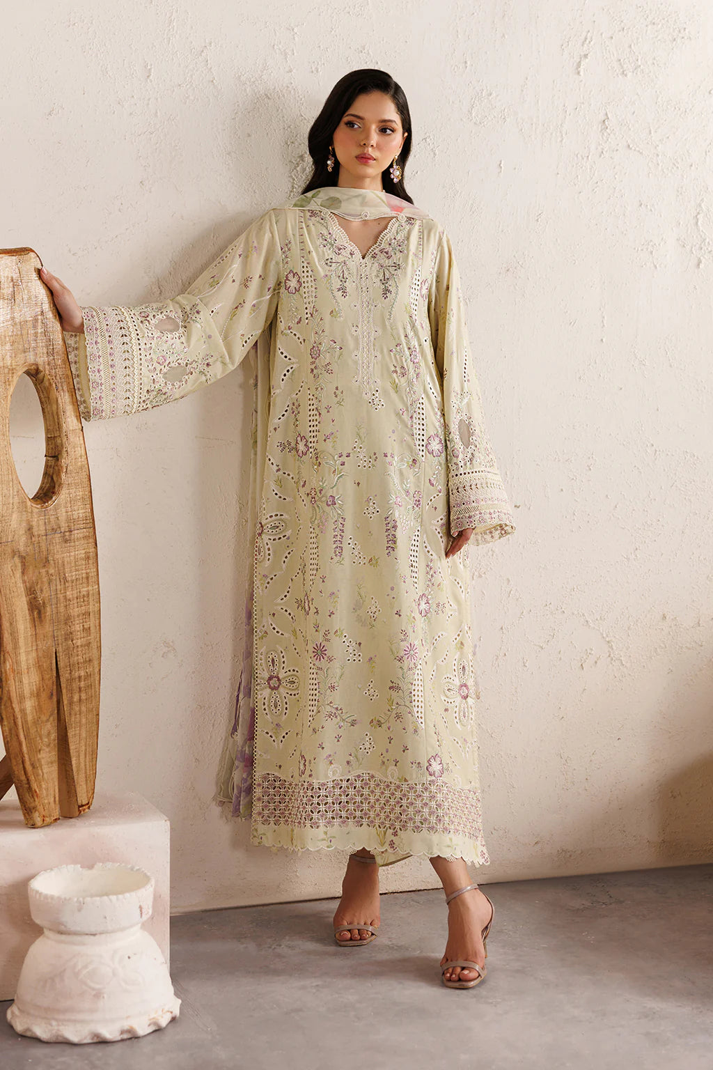 IZNIK FESTIVE LAWN IBE-08