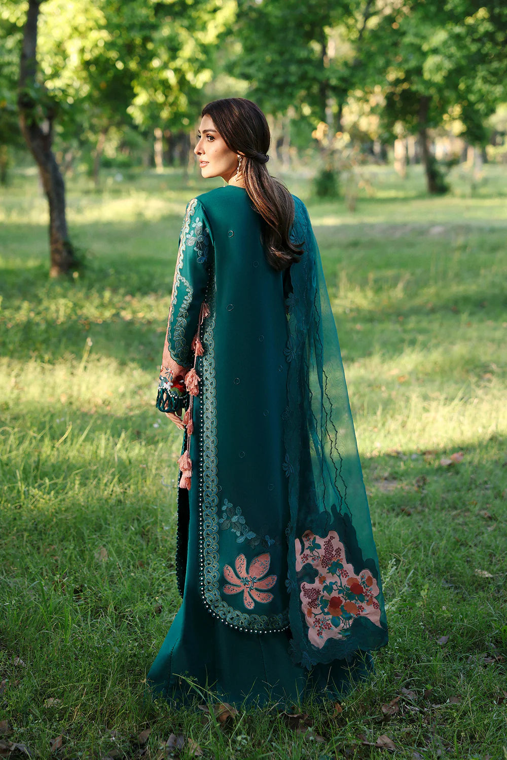 AFROZEH A LAWN DALIYA