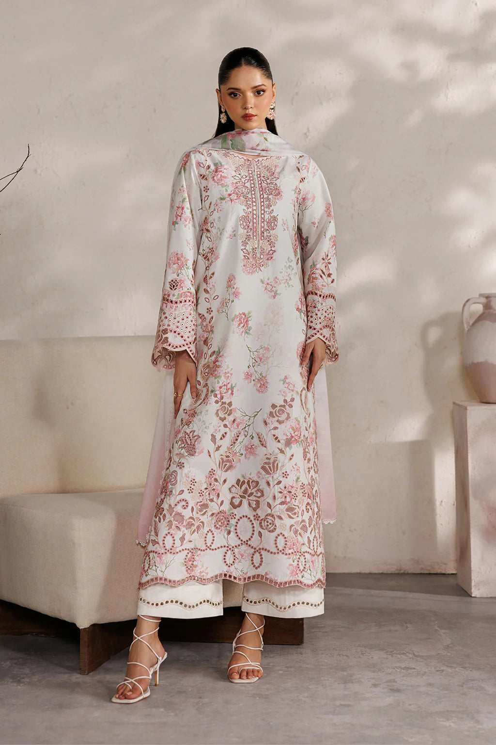 IZNIK FESTIVE LAWN IBE-04
