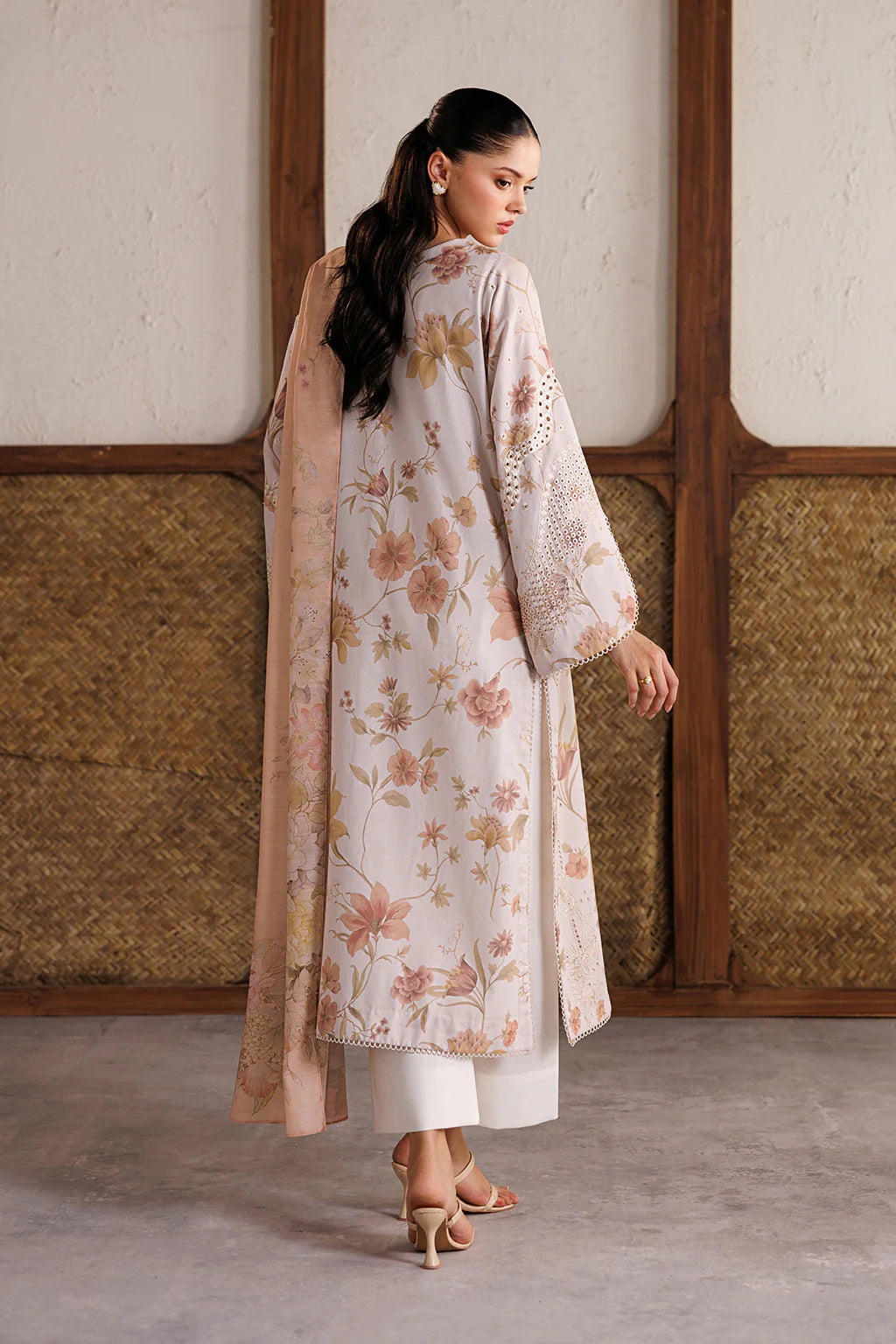 IZNIK FESTIVE LAWN IBE-05