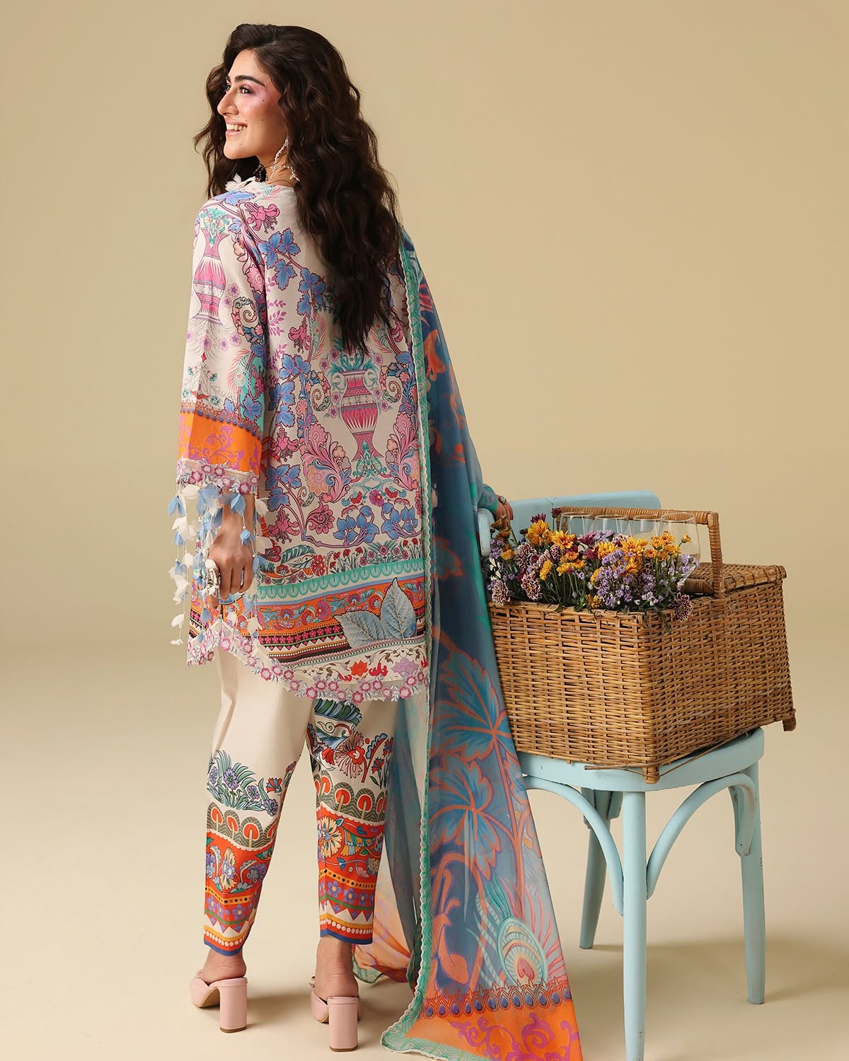 MUSHQ SOLEIL HEMLINE EDEN WHISPER