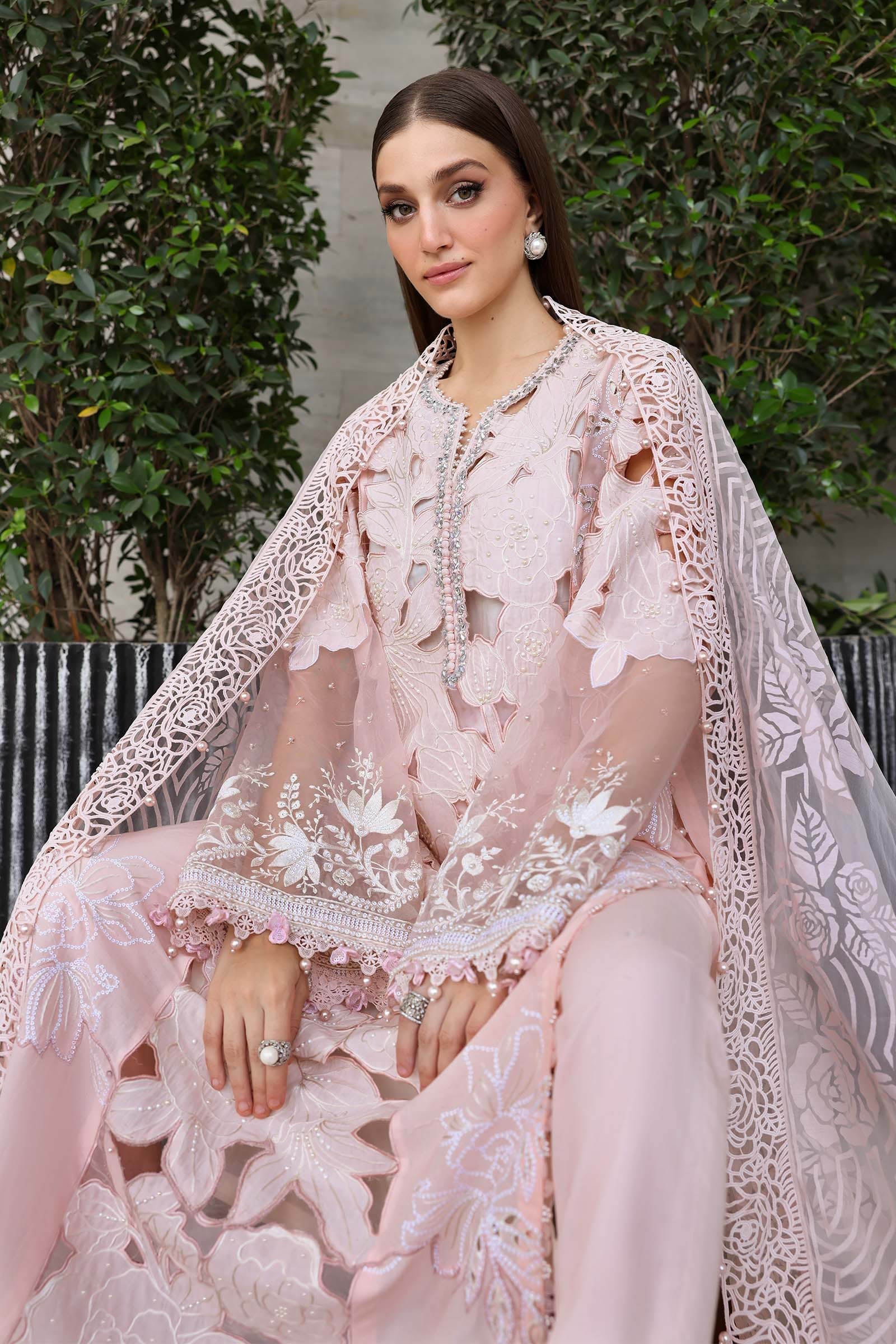 MARIA B LUXURY LAWN EL-26-02