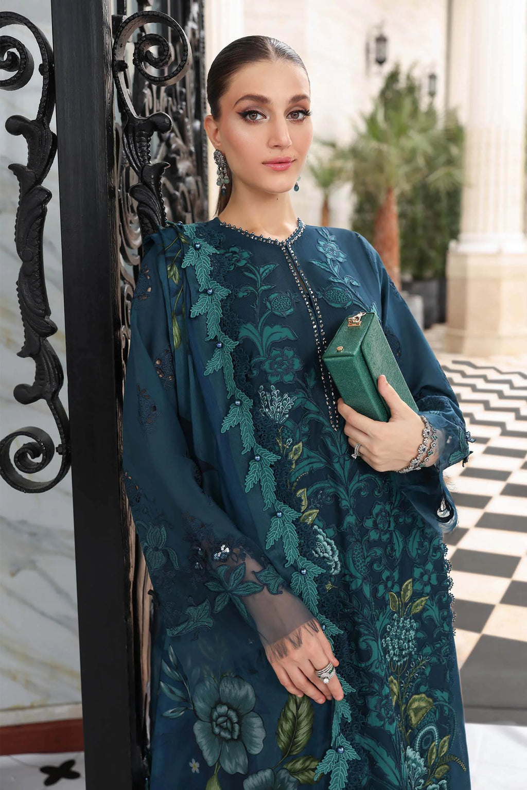 MARIA B LUXURY LAWN EL-26-06