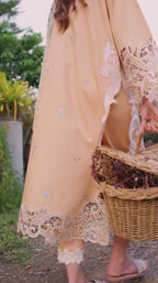 MUSHQ HEMLINE SECRET GARDEN - WISTERIA VEIL